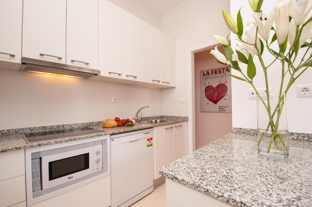 Short Stay Group Gracia Serviced Apartments Barselona Oda fotoğraf