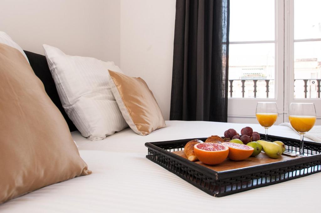 Short Stay Group Gracia Serviced Apartments Barselona Oda fotoğraf