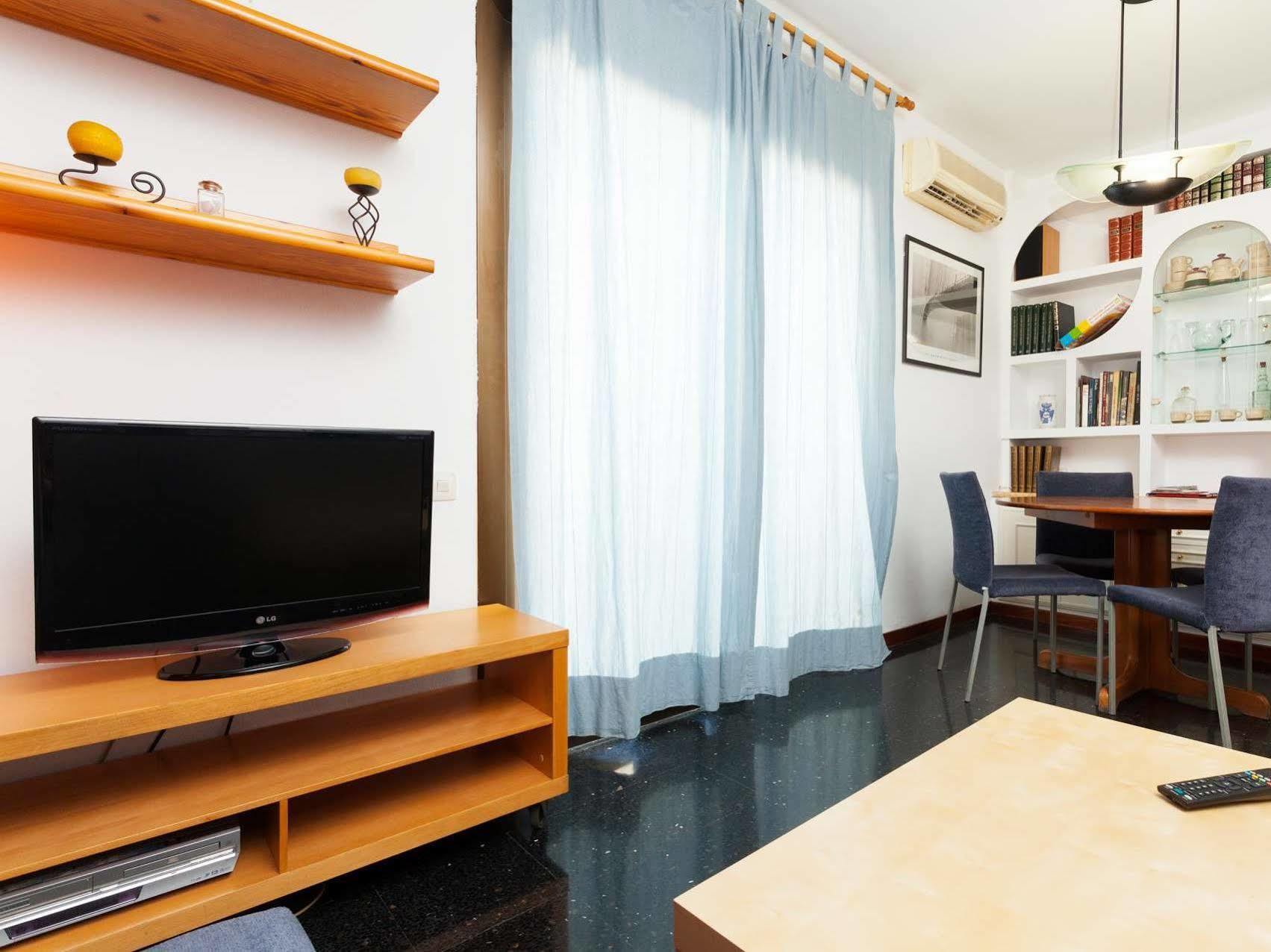 Short Stay Group Gracia Serviced Apartments Barselona Dış mekan fotoğraf